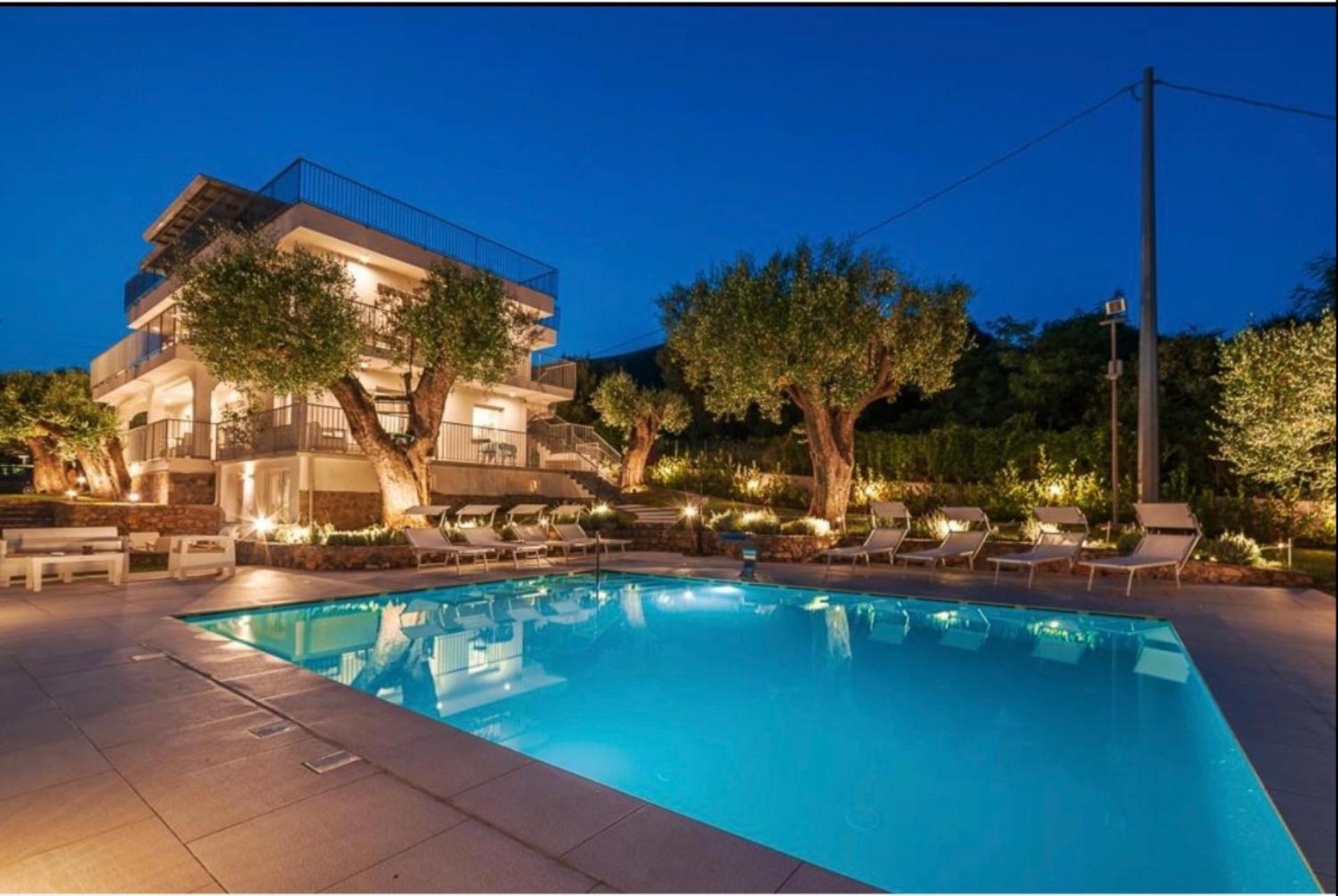 Micabalu Luxury Apartment Marina di Camerota Exteriör bild